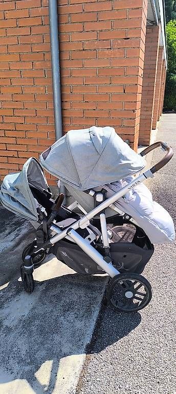 Poussette: UPPAbaby Vista gebraucht – D'occasion à Therwil par Izo2901