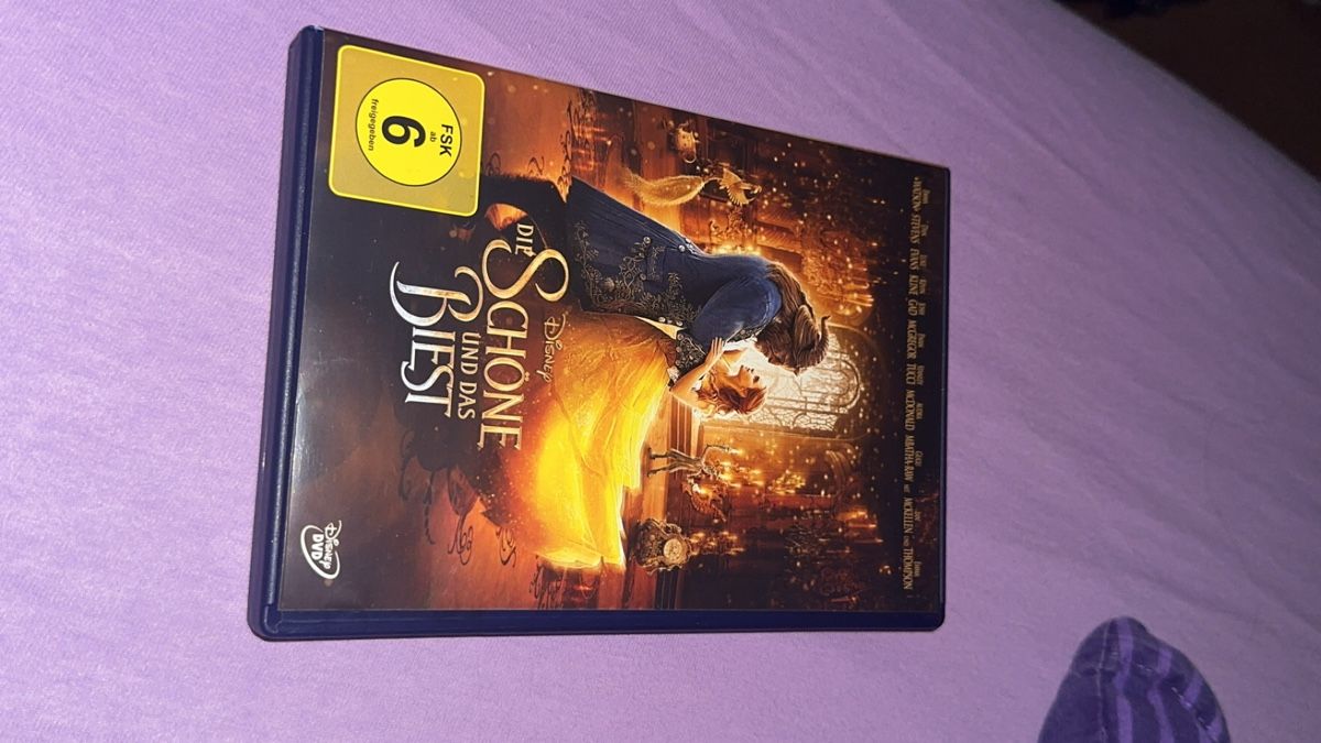 Tutti i DVDs: DVD - Die Schöne und das Biest – Nuovo (secondo la descrizione) da Oftringen venduto da tola19