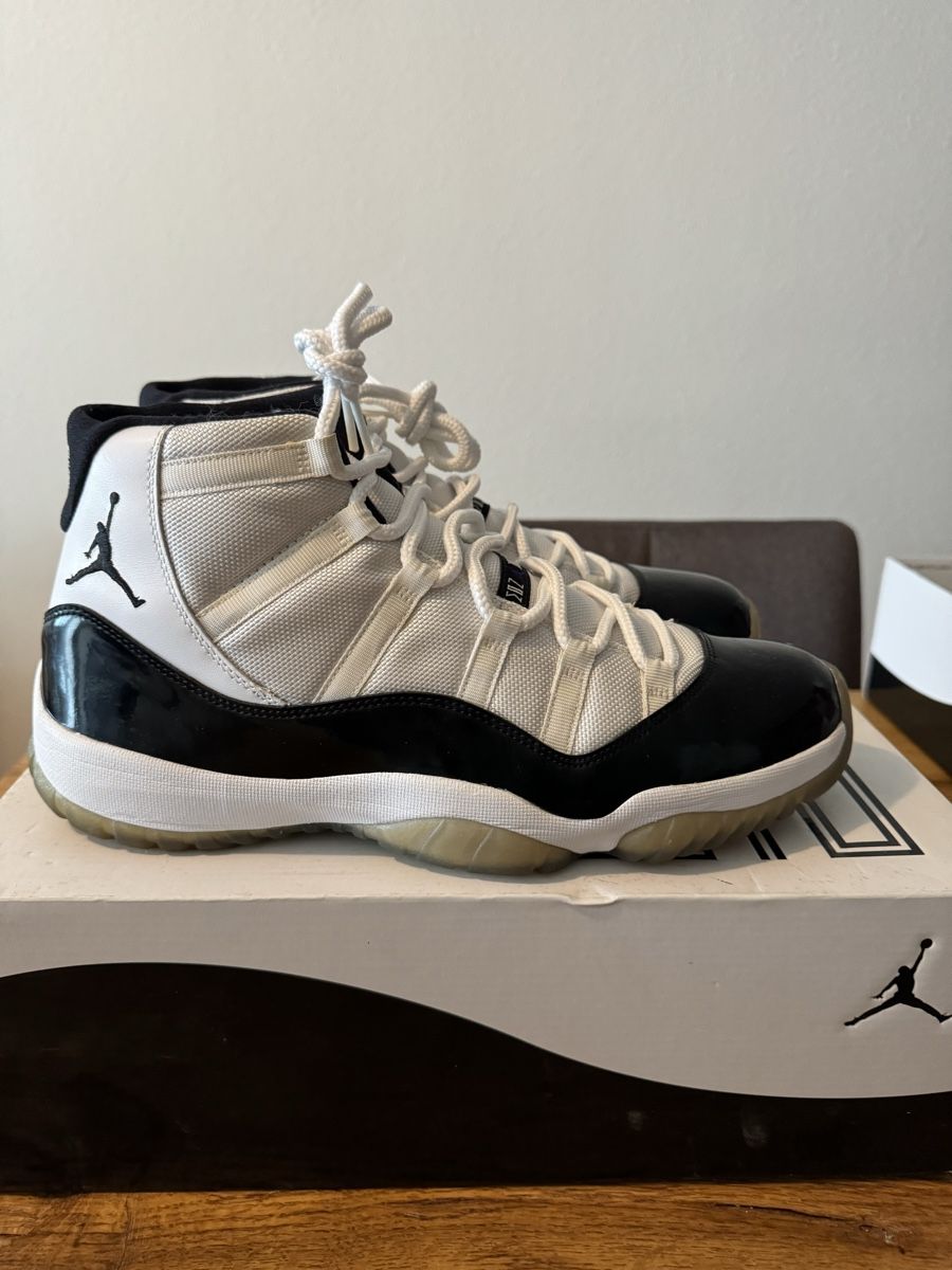 Jordan Scarpe da uomo: Jordan 11 Retro Concord - 2011 – Usato da Zürich venduto da sell_my_stuff 1