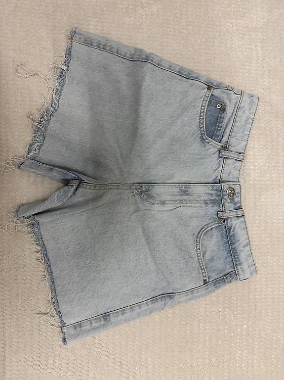 Hosen: Zara Shorts – Gebraucht aus Fribourg von hel_7rf2