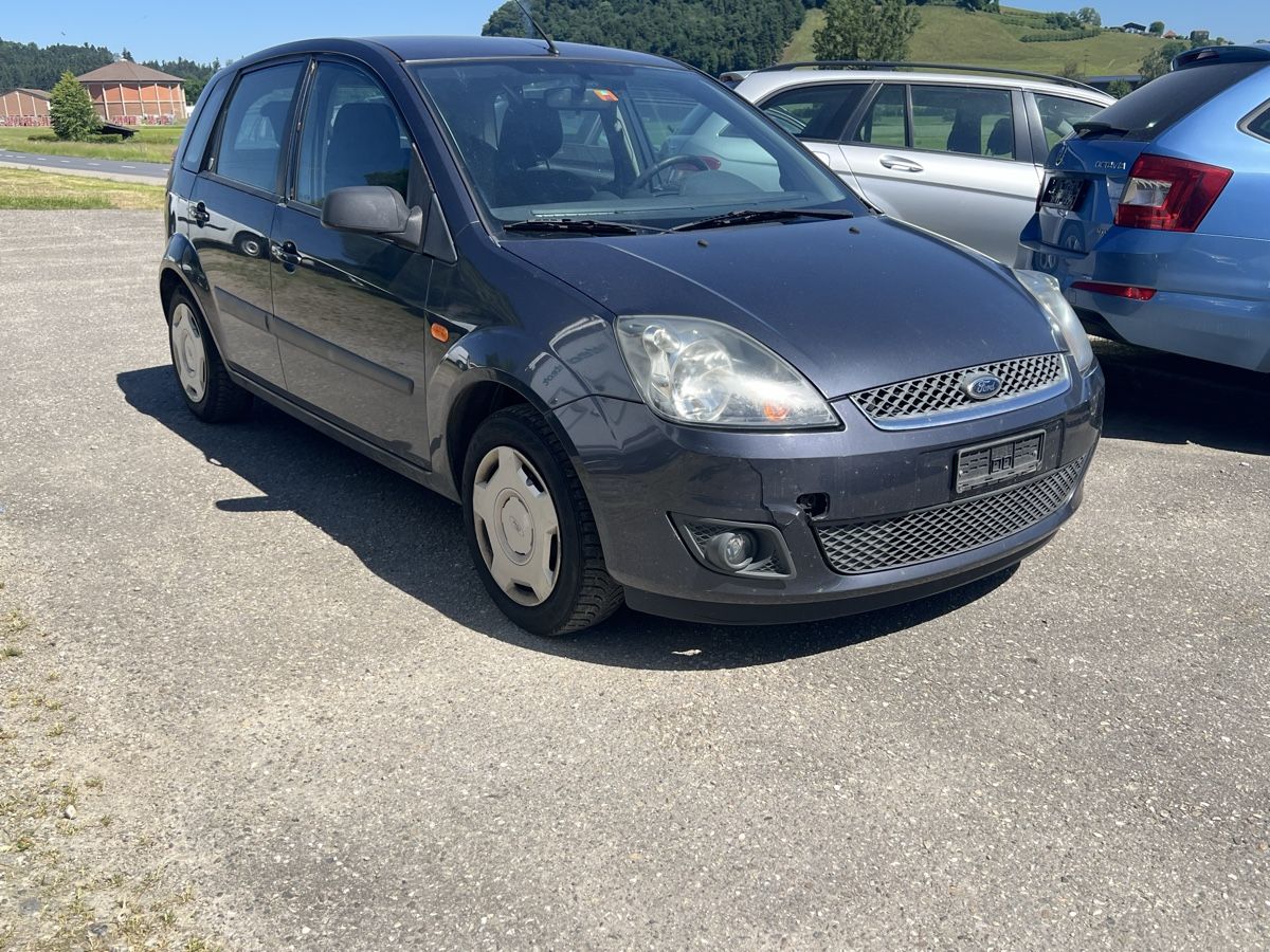 Ford Automobili: Ford Fiesta 1.6 16V – Difettoso da Menznau venduto da adi0601 4