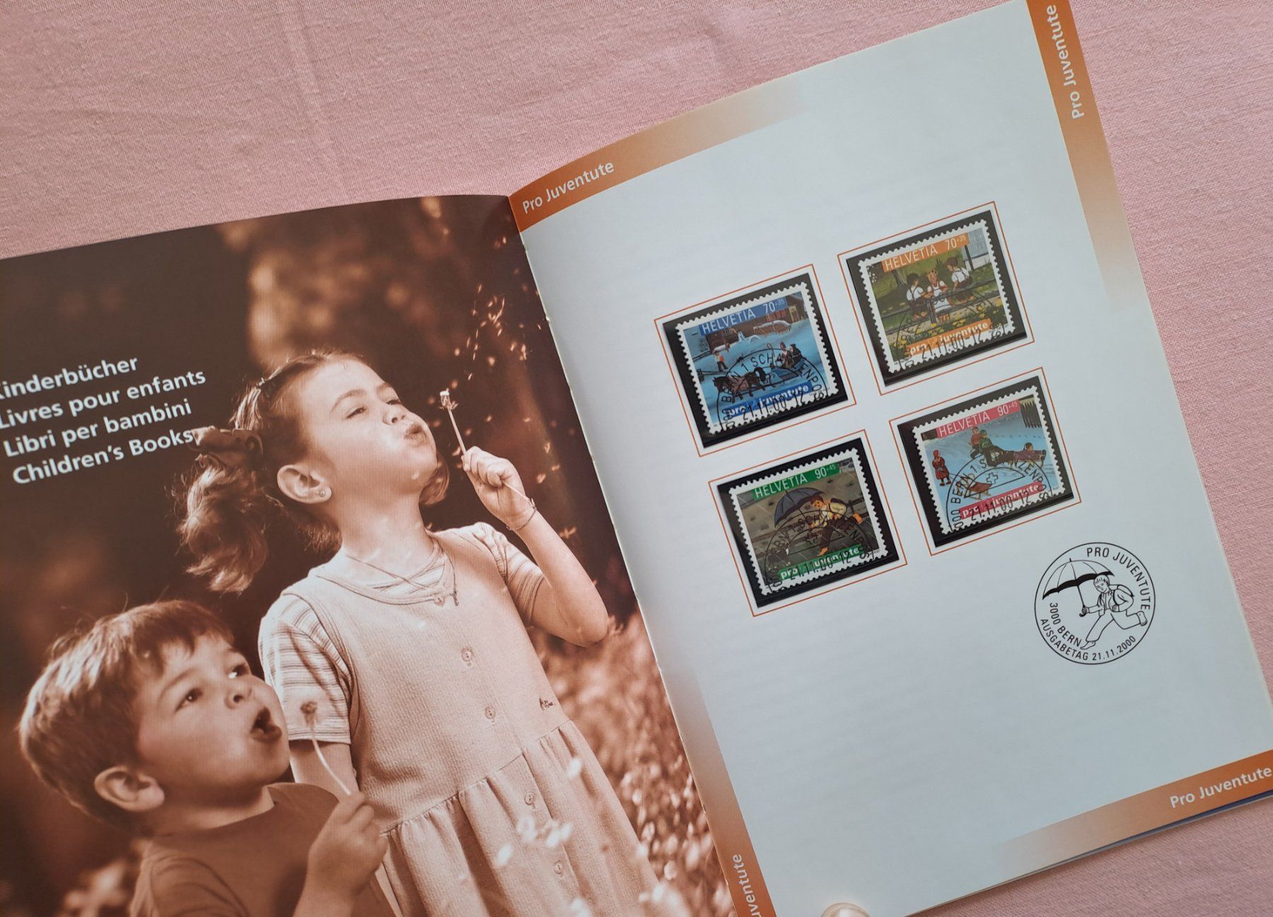 Tutti i francobolli: original Jahrbuch Briefmarken CH Post 2000 Halbmondstempel – Usato da Ostermundigen venduto da pedru8 9