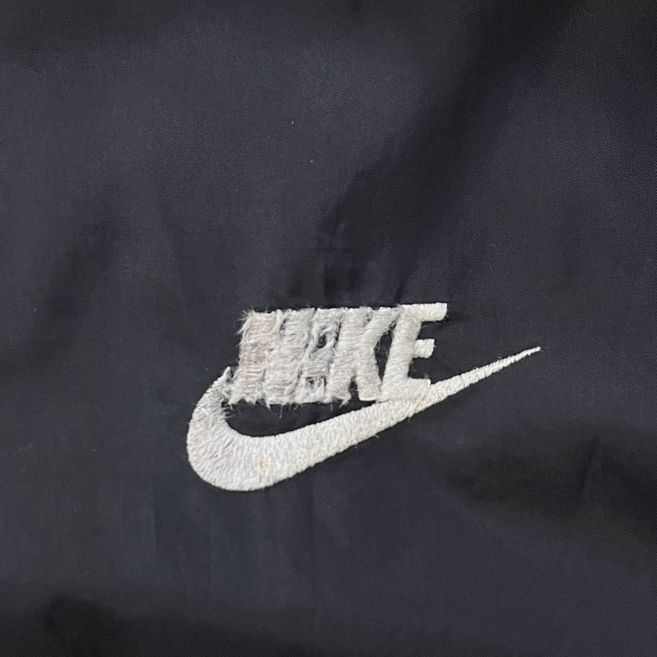 Nike Giacche: Vintage Nike Trackjacket (L) – Usato da Chamoson venduto da Sapoloshop 1