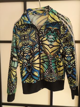 Adidas Trainingsjacke Schmetterling Print Grösse 38