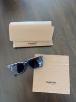 Sonnenbrille Burberry blau mit Etui sehr guter Zustand