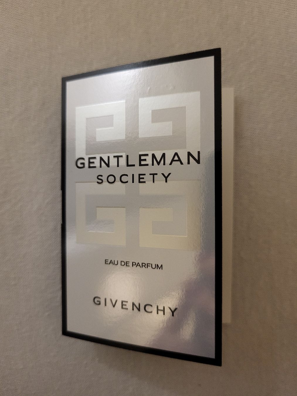 Givenchy Profumi & Eau de Toilette: Givenchy Parfum Gentleman Society Eau de Parfum Probe 1ml – Nuovo e nell'imballaggio originale da Nänikon venduto da elifxs