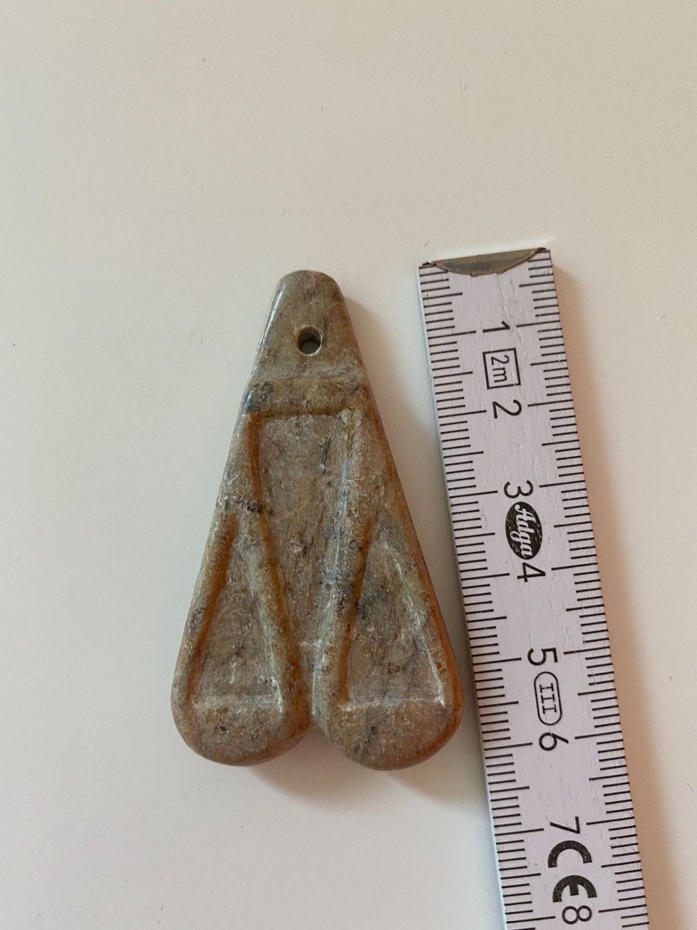 Ciondoli: Handgemachter Speckstein Anhänger Waage – Usato da St. Margrethen SG venduto da Leila026