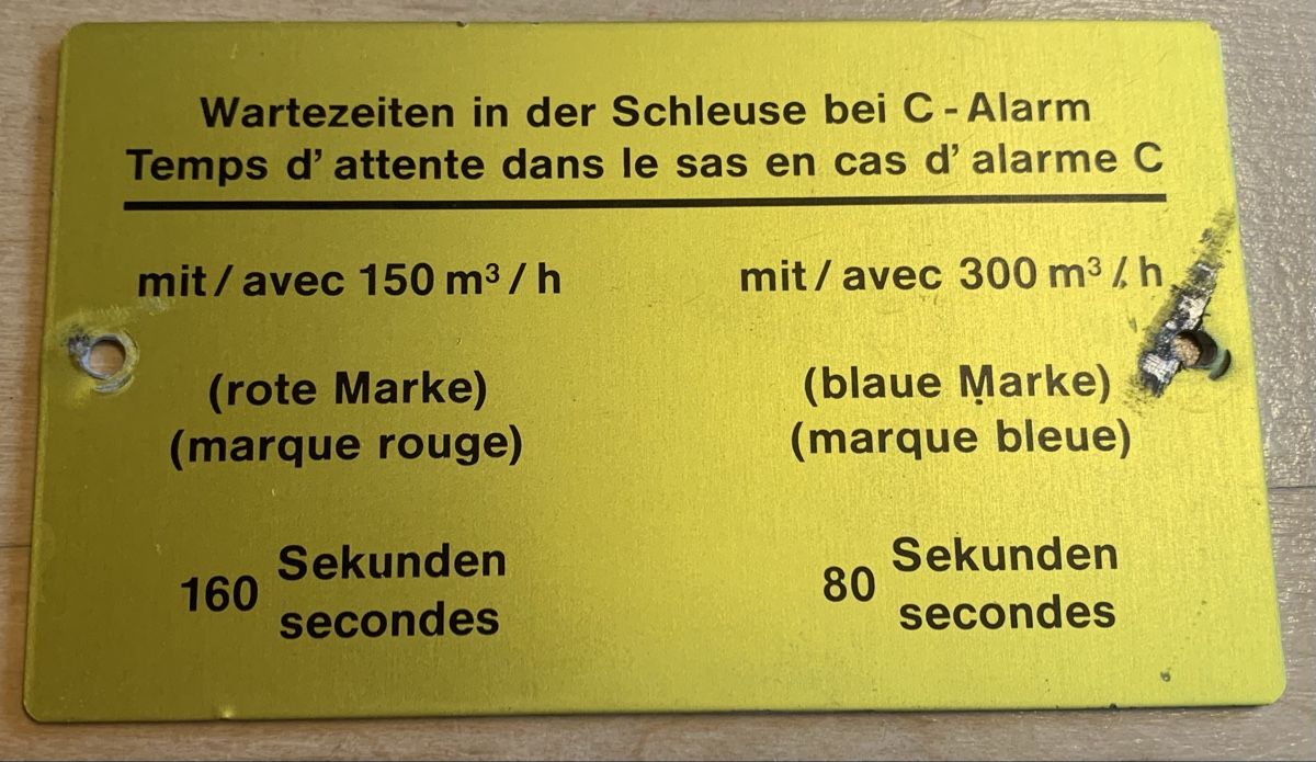 Armée suisse Ecriteaux: Tafel aus ASU der CH Armee – D'occasion à Goldingen par Bergler012 1