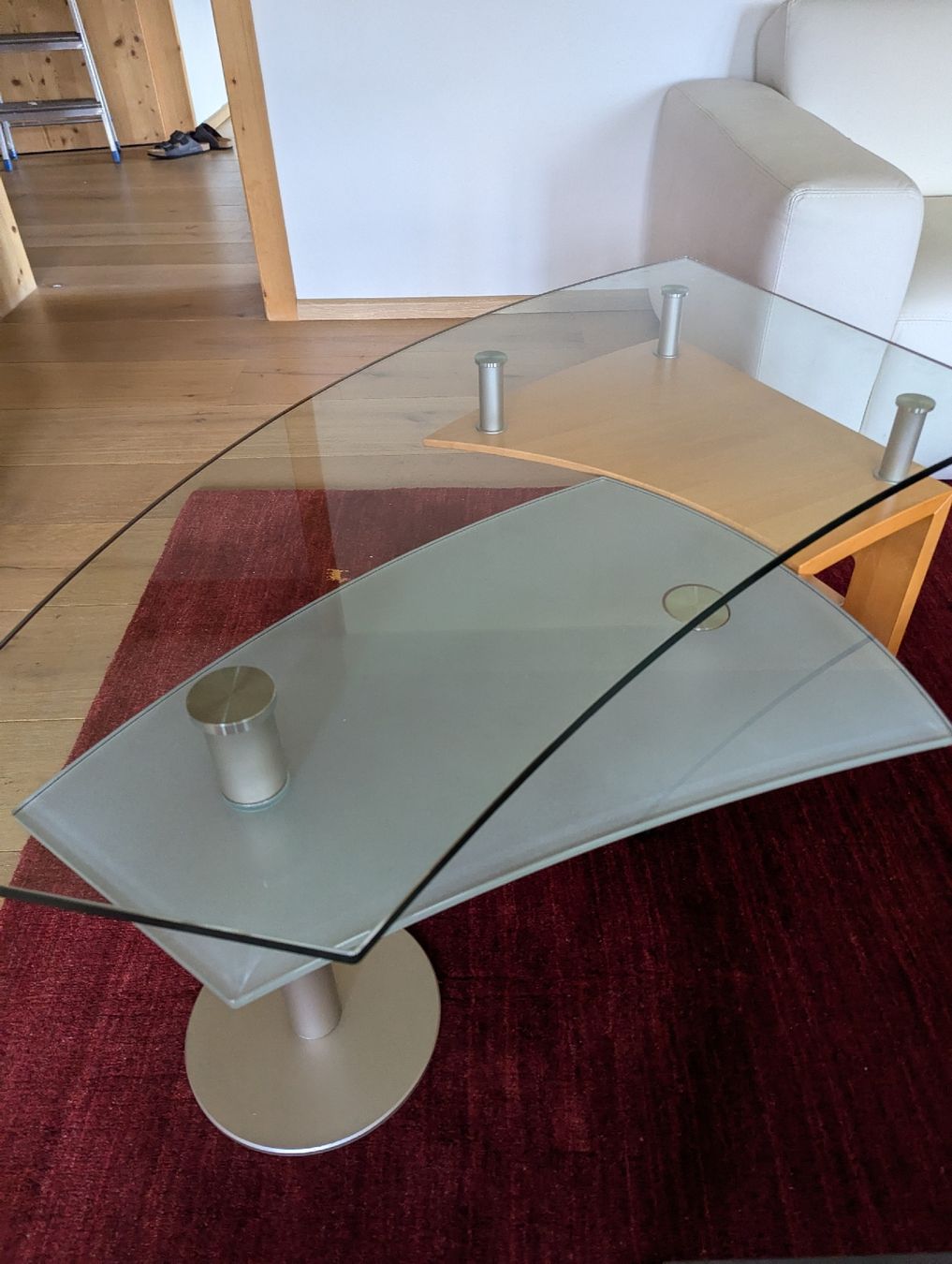 Tavoli: Moderner Couchtisch Glas/Holz 2 Ebenen – Usato da Erlenbach im Simmental venduto da freidlteam 1