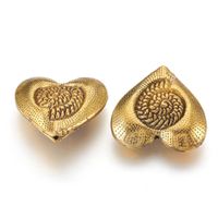 Perle altvergoldet Herz Muschelmotiv gelocht 31x30x11mm