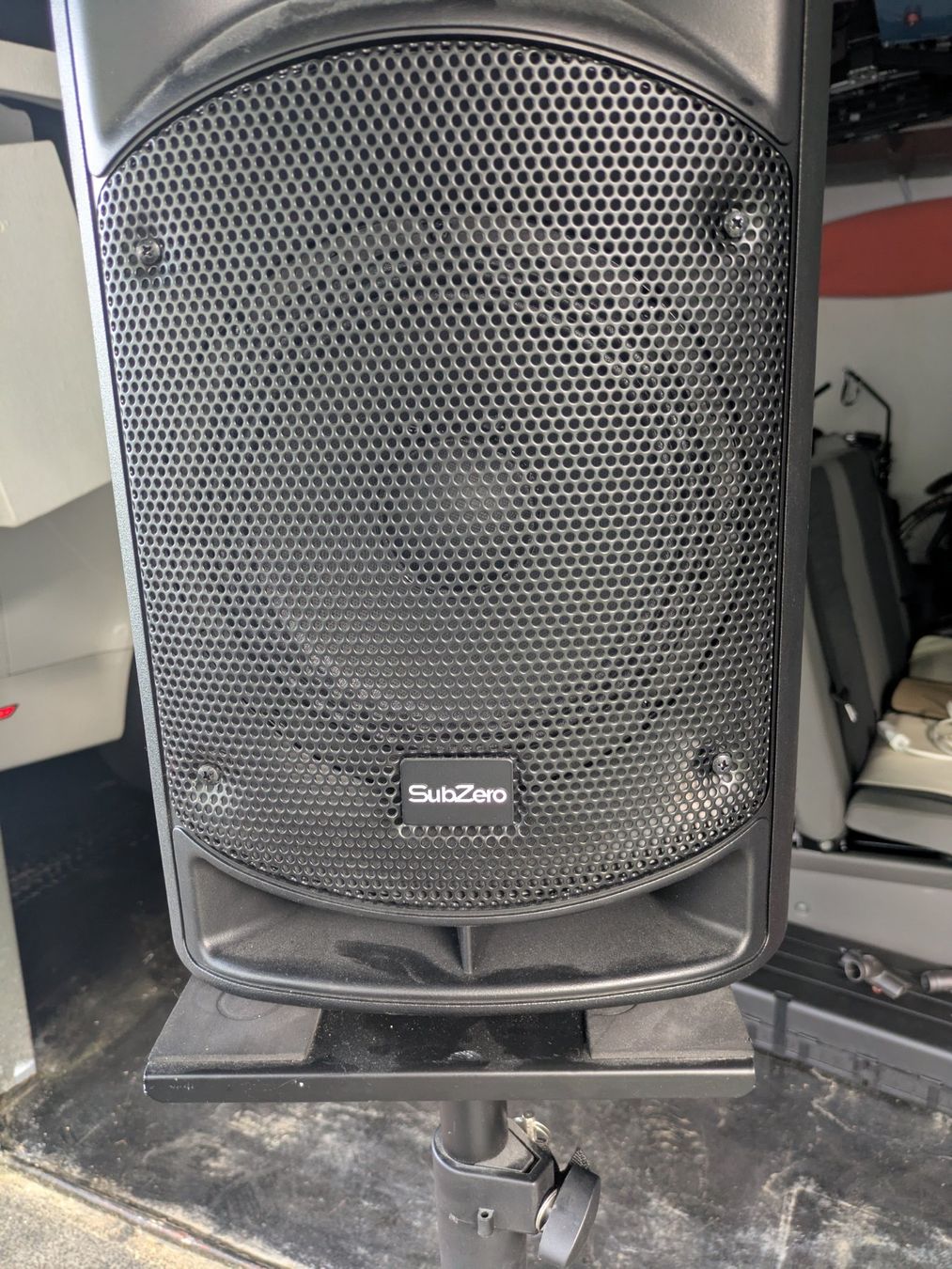 Casse acustiche: SubZero SZPA-P810, Système de Sonorisation Portable 10", 700 – Usato da Tüscherz-Alfermée venduto da ken130893 2