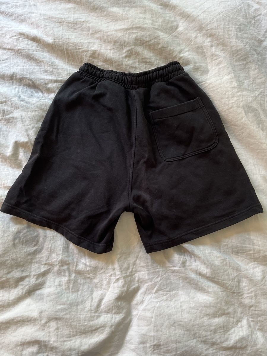 Weekday Pantaloni: WeekDay Shorts XS Schwarz Baumwolle – Usato da Zürich venduto da Richard_En_Passant 2