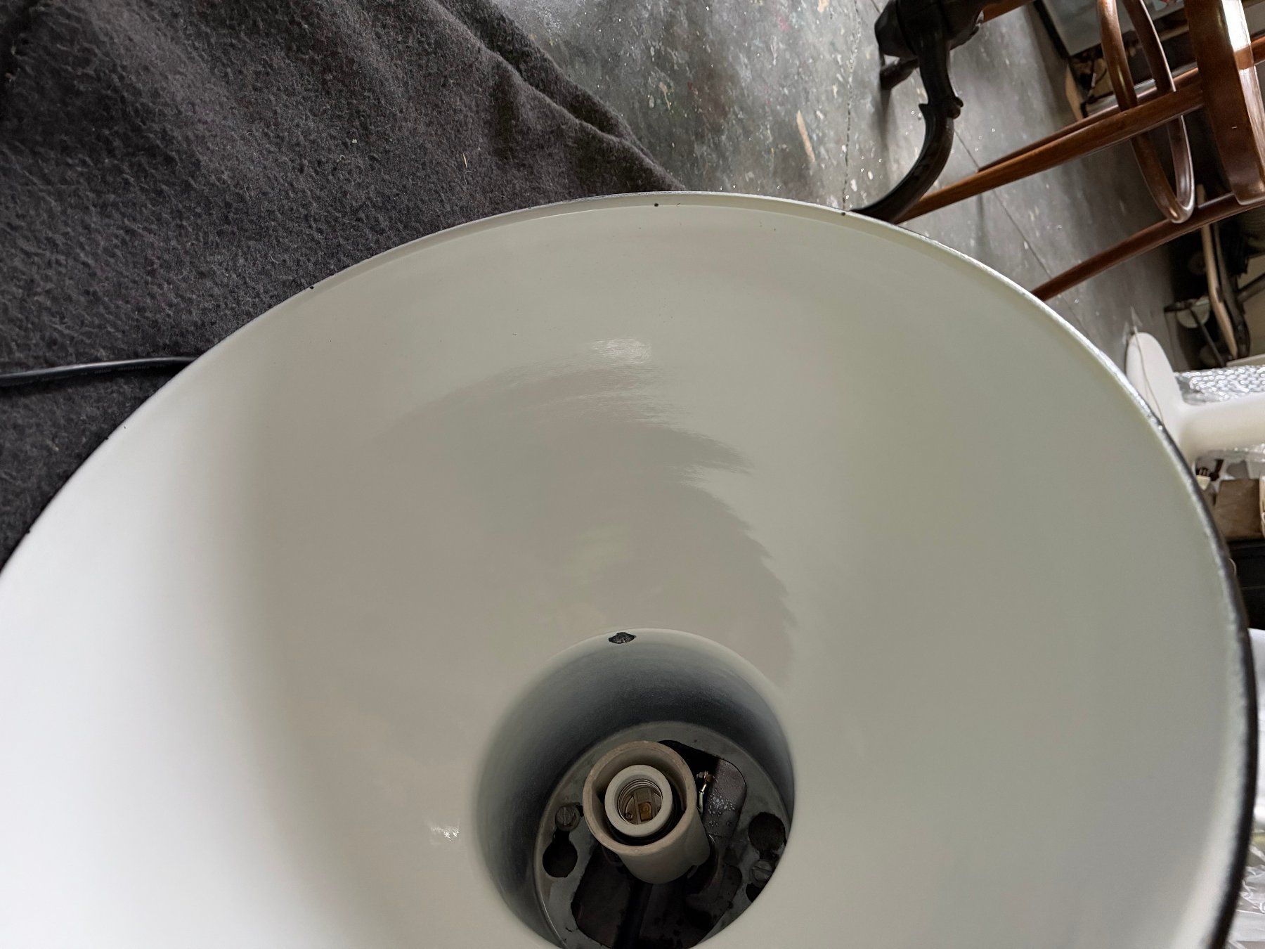Lampade: Industrieleuchten Mazda Frankreich – Usato da zürich venduto da dundr 5