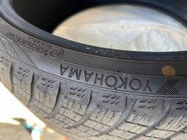Winterpneu 4 Stk.   235/35R19  91W