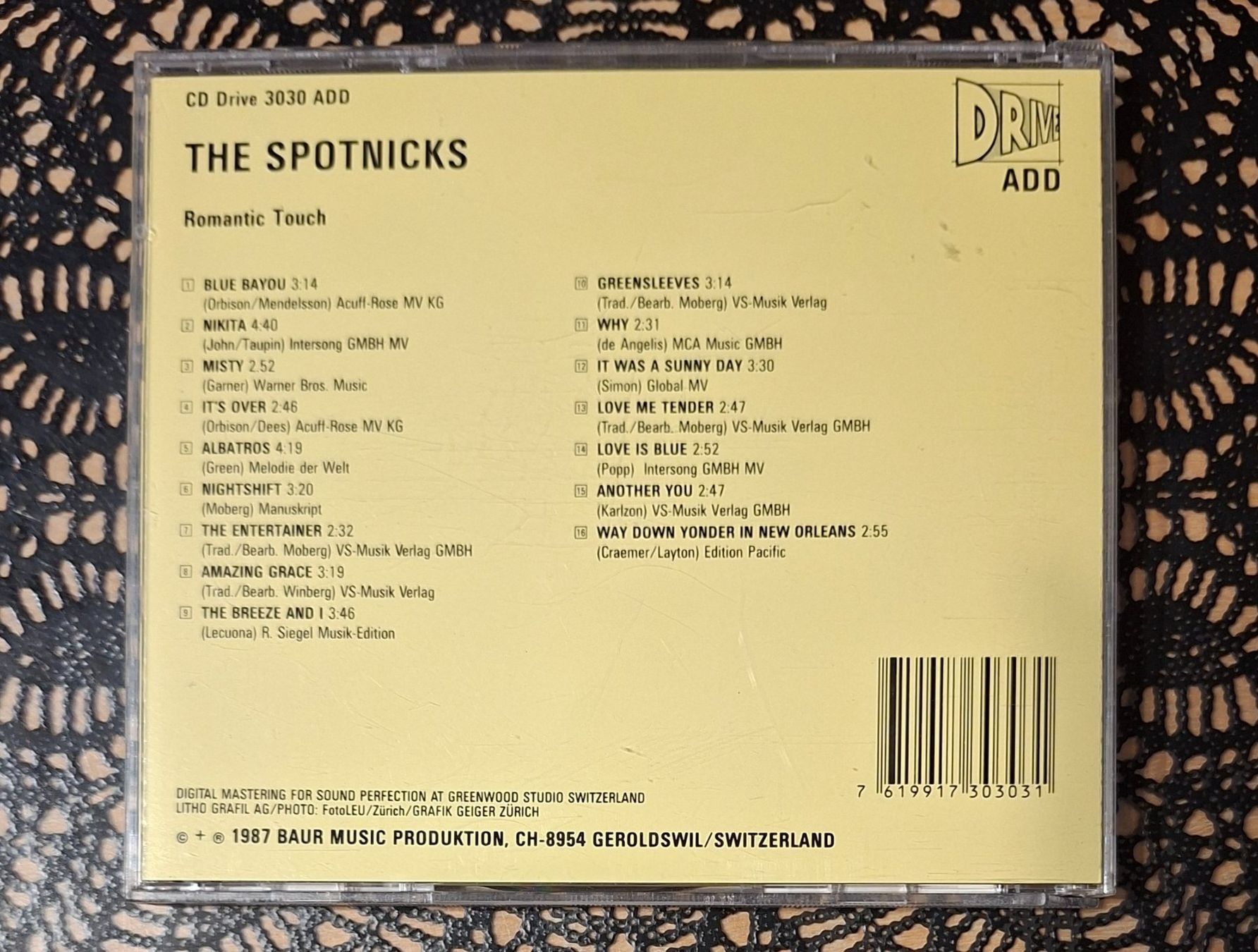 CDs: The Spotnicks - Romantic Touch, SWE Instrumental CD 1987 – Gebraucht aus Schönenberg TG von Gregordini 1