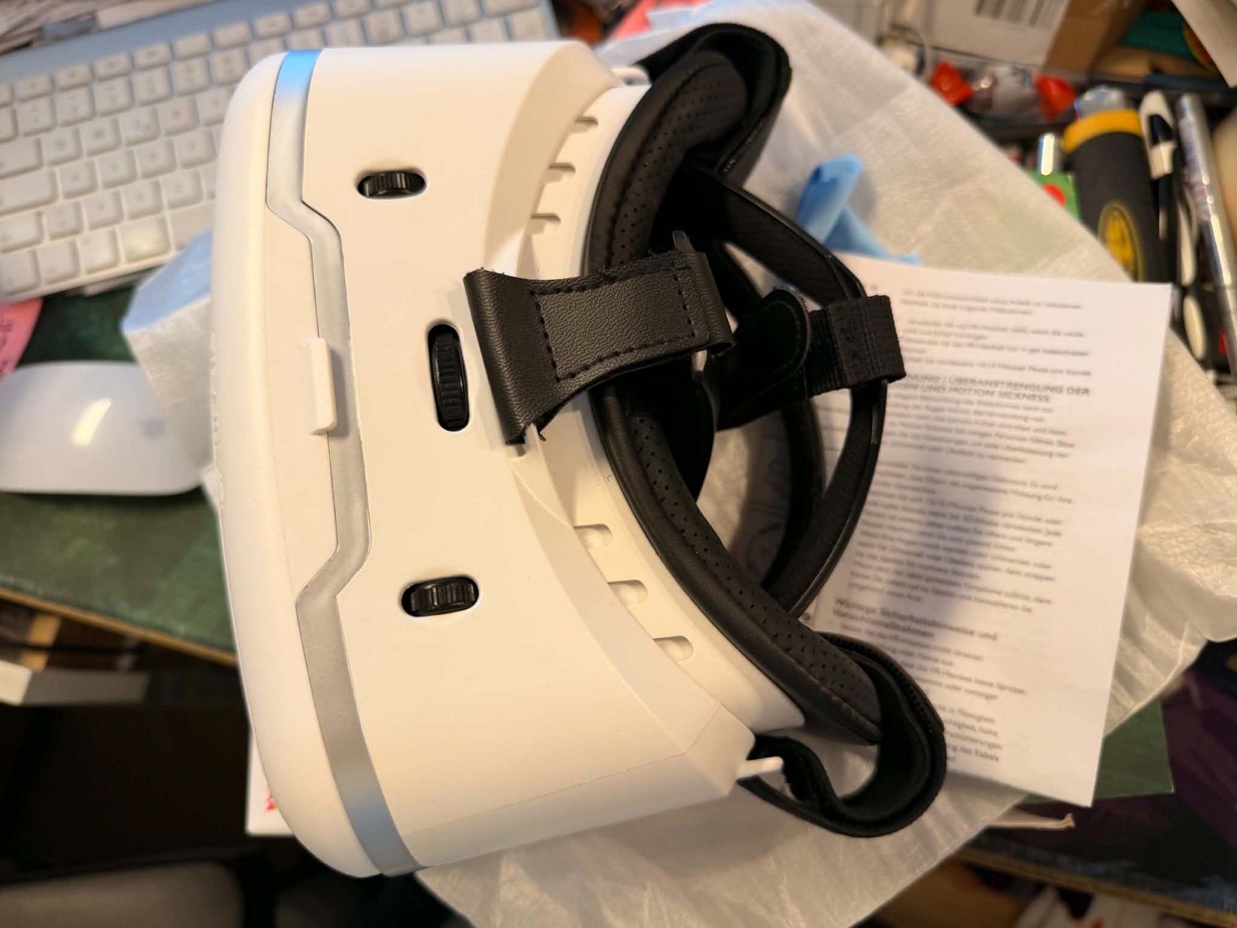 VR Brille: Stealth VR Virtual Reality Headset VR 200 – Gebraucht aus Giubiasco von Ticinerd 2