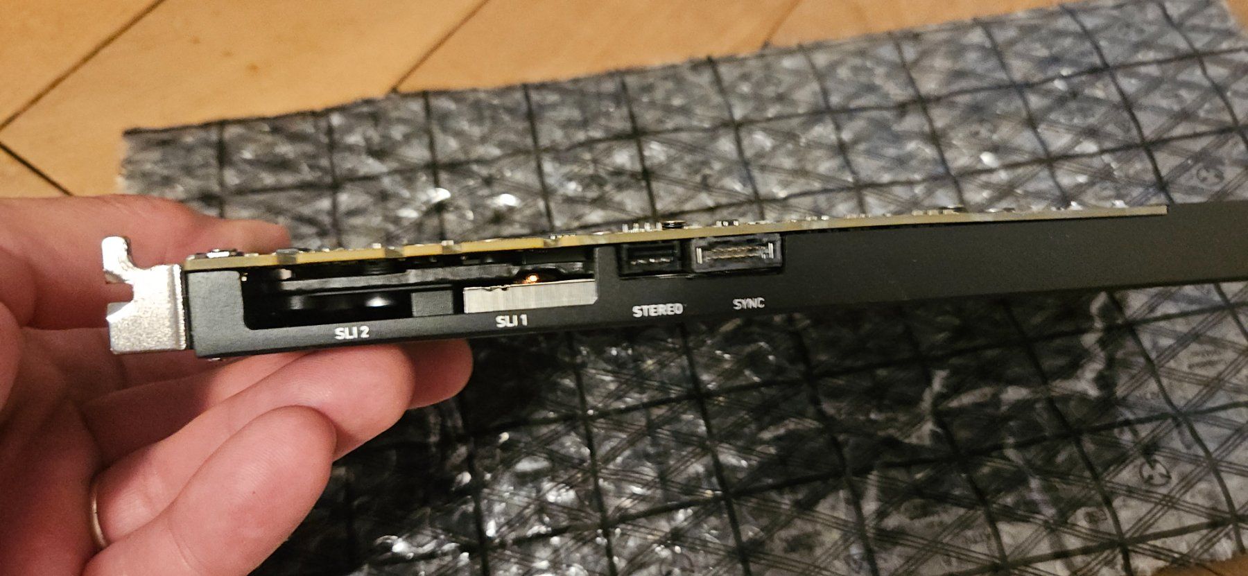 Nvidia Grafikkarten: Nvidia quadro p4000 – Gebraucht aus Biel/Bienne von atole 2