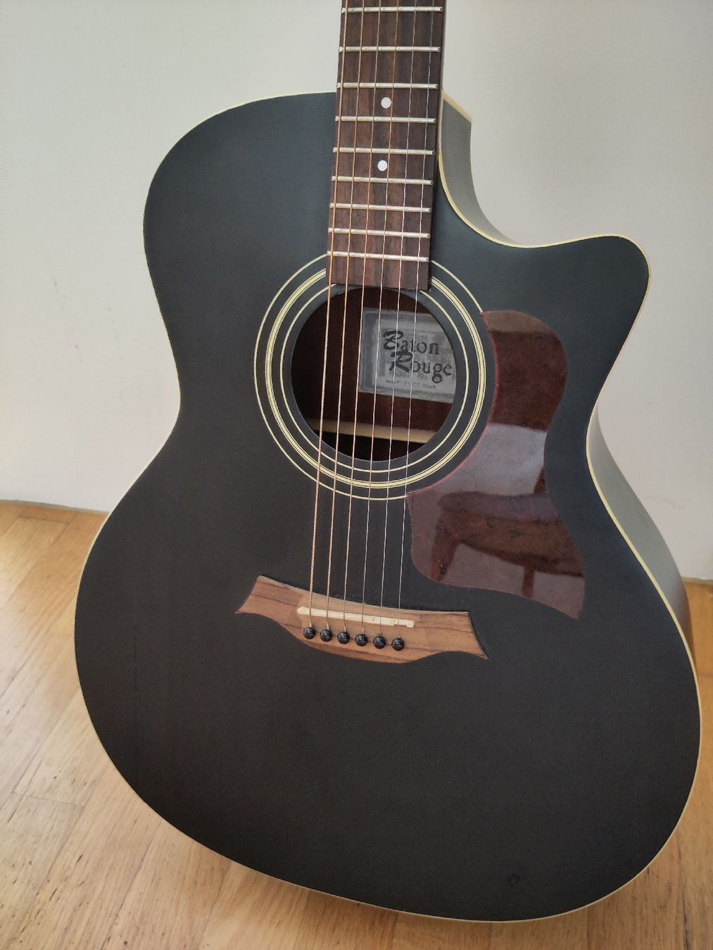Strumenti musicali: Baton Rouge Aucustoc/electric guitar  – Usato da Wettingen venduto da amy_jmc2 3