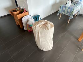 Praktisches Futon für Gäste 85x190cm