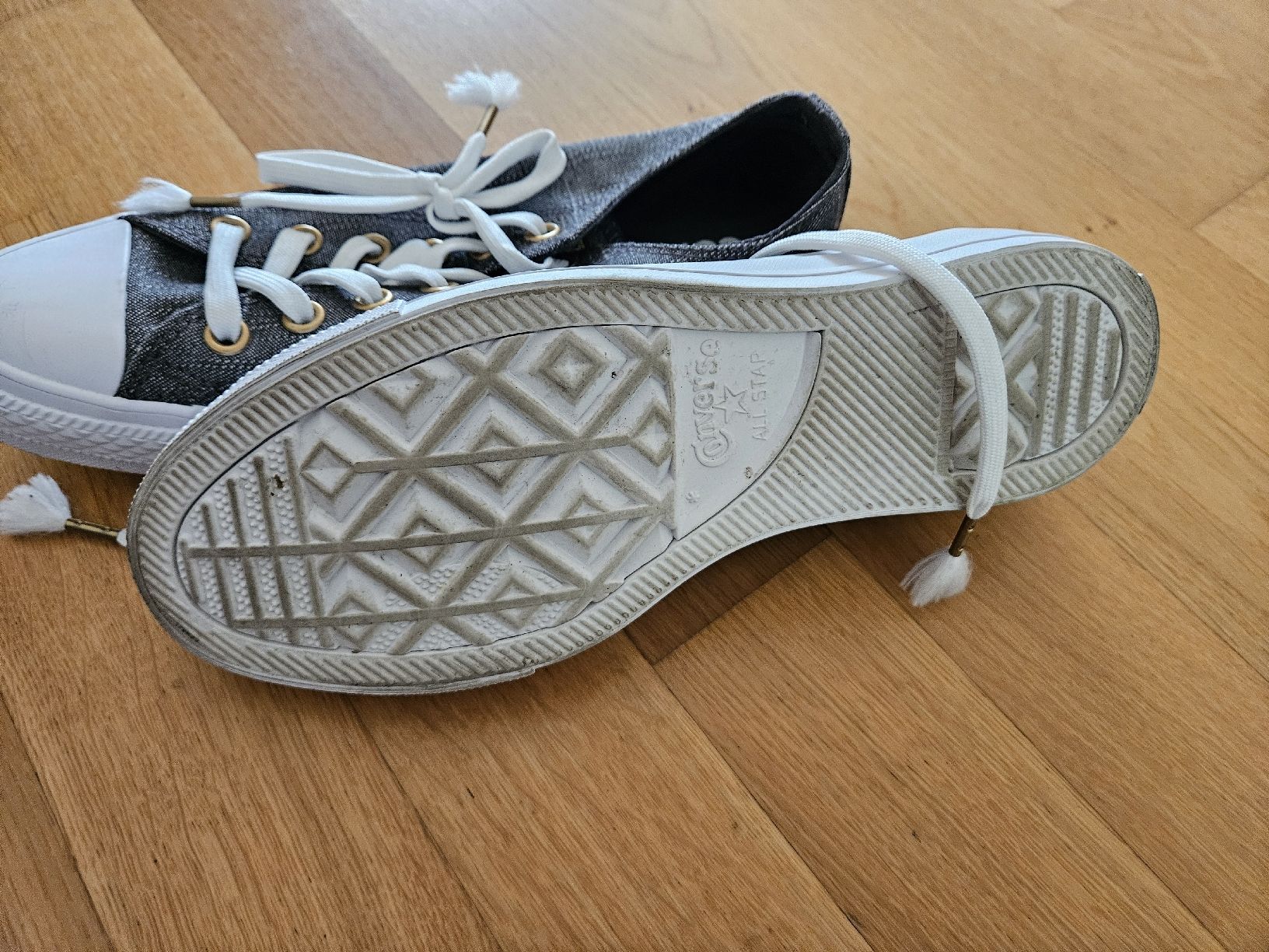 Converse Scarpe da uomo: Converse Schuhe Gr. 38 – Nuovo (secondo la descrizione) da Oberengstringen venduto da ada_2nqn 2