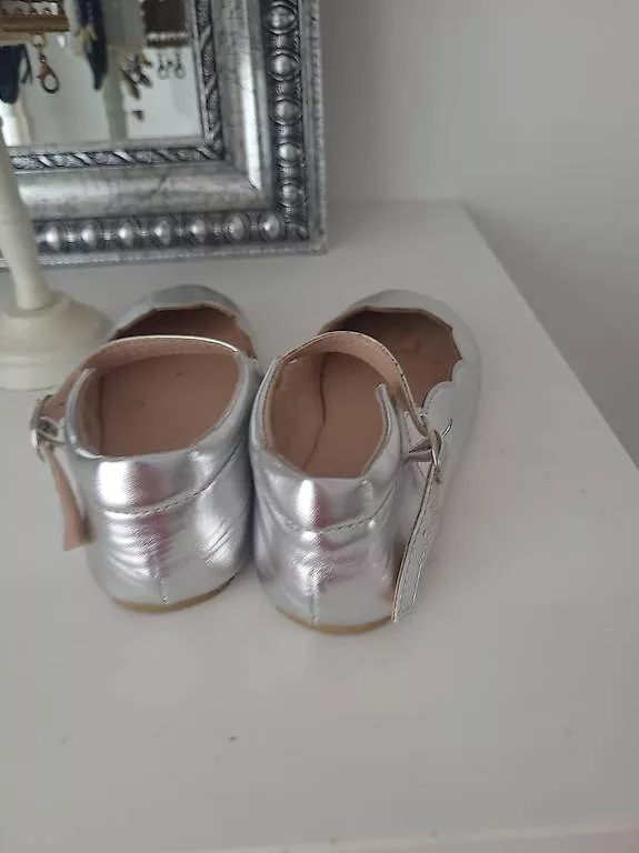 Scarpe per ragazze: Ballerinas Gr.32/33 – Usato da Oberaach venduto da Svea11 3