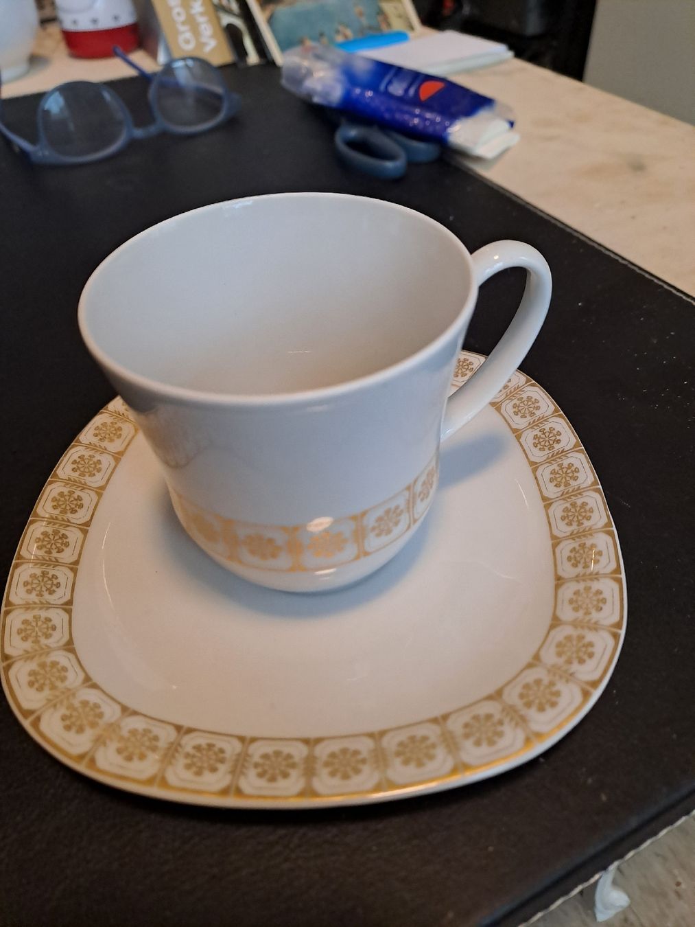 Set di piatti: Langenthaler Service – Usato da Burgdorf venduto da 01jschenk 5