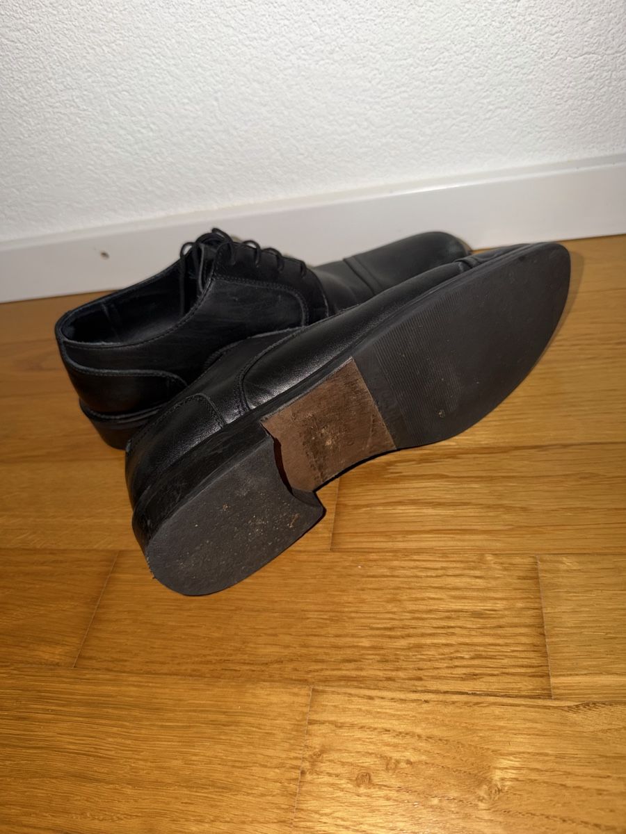 Herrenschuhe: Schwarze Lederschuhe, Grösse 42 – Gebraucht aus Möhlin von romano19 3