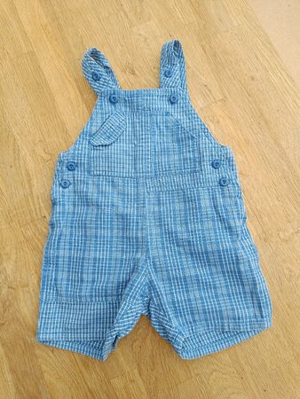 Latzhose Grösse 68 
