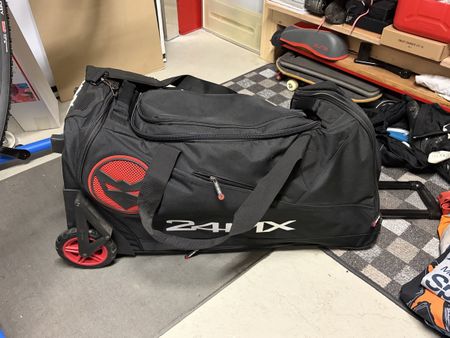 À vendre sac 24MX tout en un 