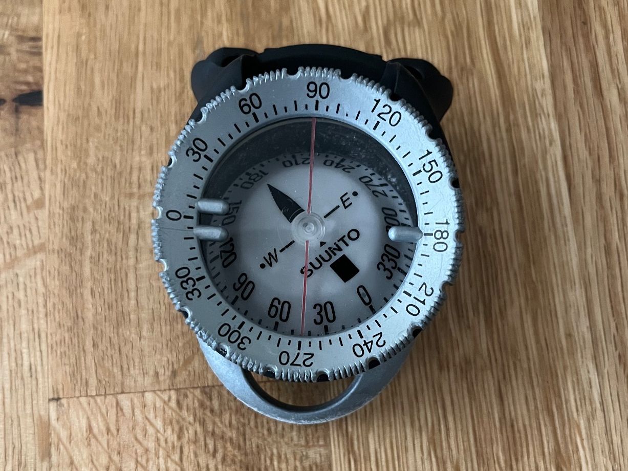 Suunto GPS & Strumenti di misurazione: Suunto Kompass – Usato da Obfelden venduto da Sonoff
