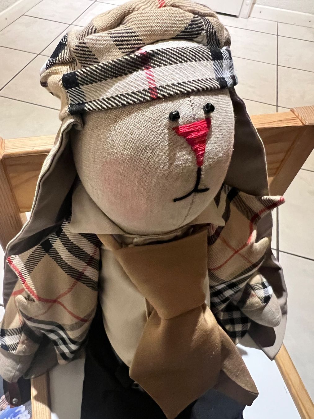 Tutte le decorazioni: Peluche burberry – Usato da Monthey venduto da Joseph-29 2