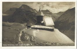 Altes Kirchlein von Inner-Arosa im Winter