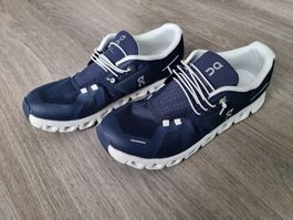 On Cloud Laufschuhe neu ungetragen Grösse 44