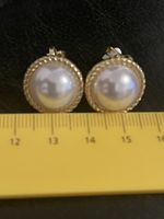 Jolis clips vintage plaquée jaune et perles