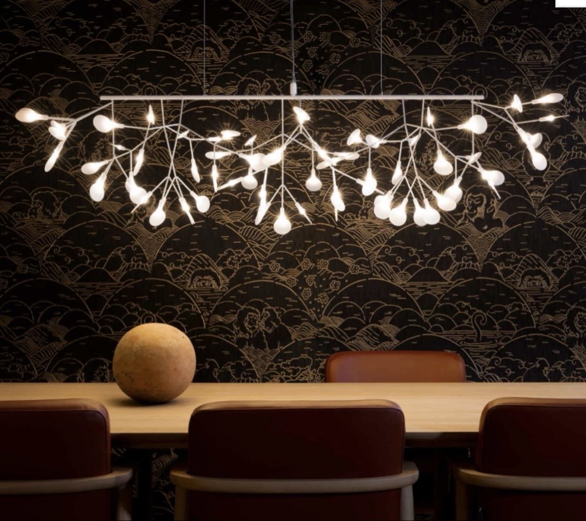 Moooi Lustres & lampes de plafonds: Moooi Heracleum III Linear Leuchte in weiss – Neuf avec emballage d'origine à Hilterfingen par sykur