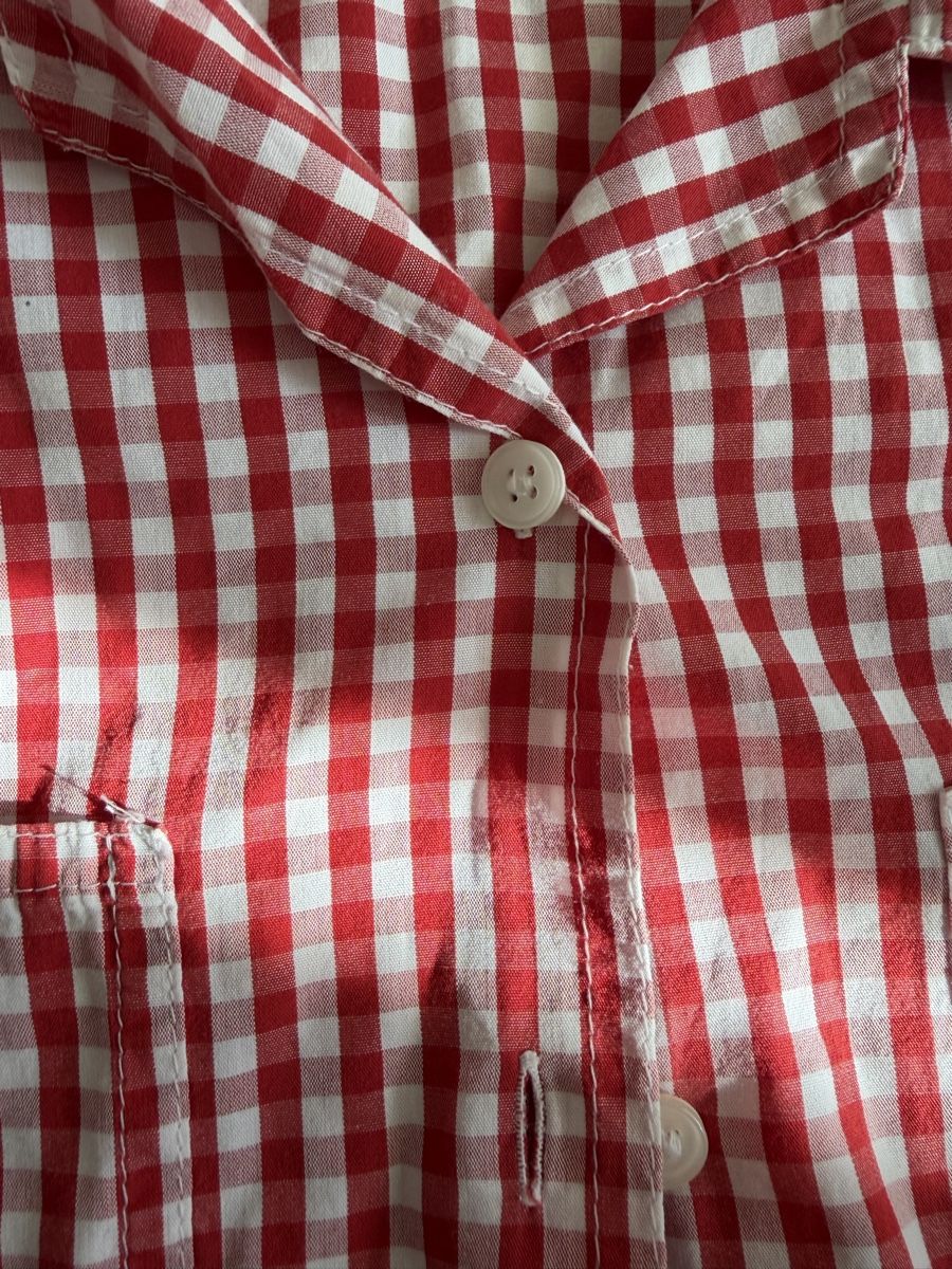 T-shirts: RED GINGHAM BUTTON-UP SHIRT – D'occasion à Zürich par dor_9l9g 4