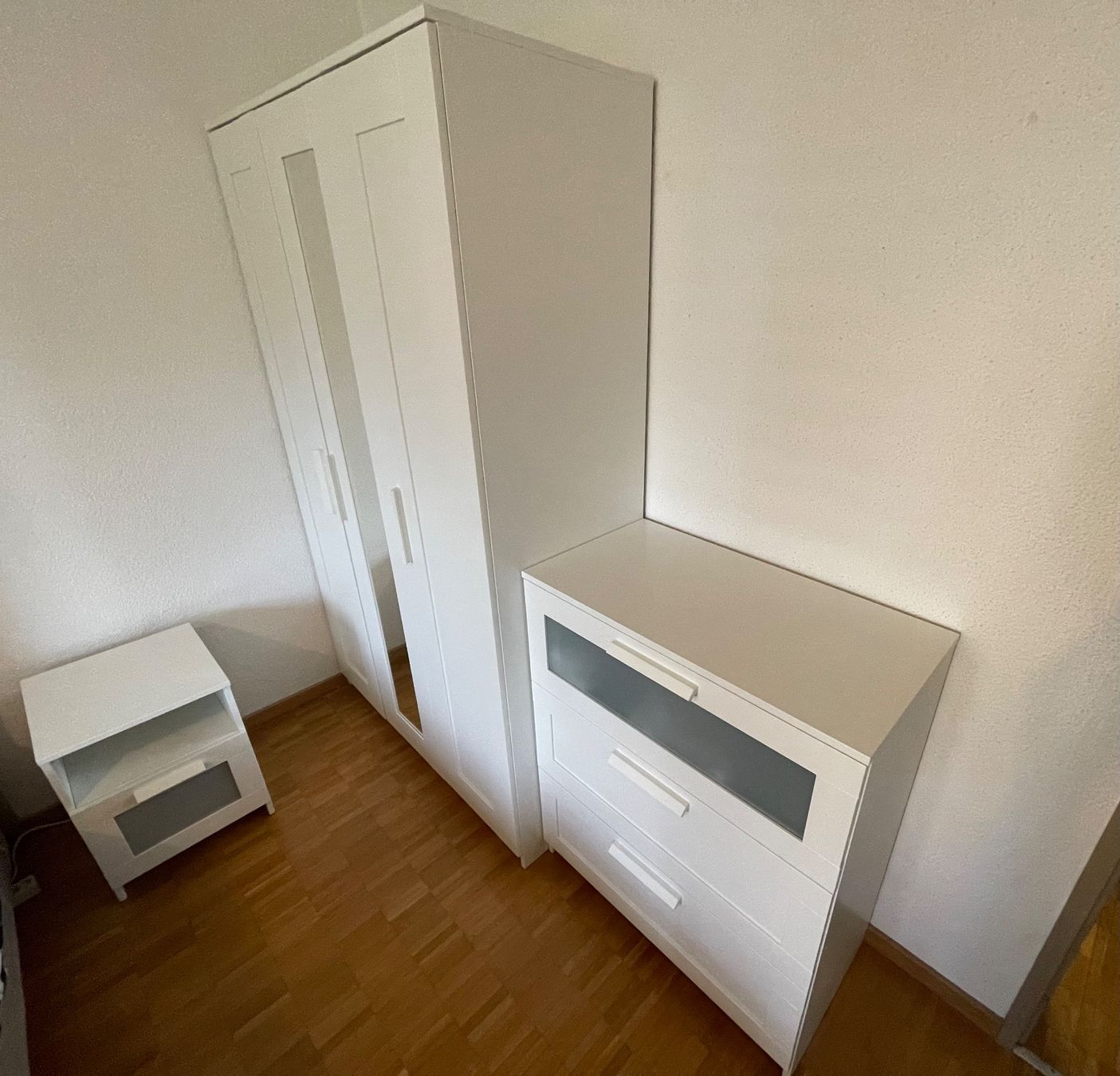 Ikea Armadi: Schlafzimmermöbel-Set – Usato da Kriens venduto da jon_k2nw
