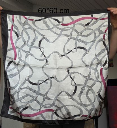Foulard 60x60 polyester & soie