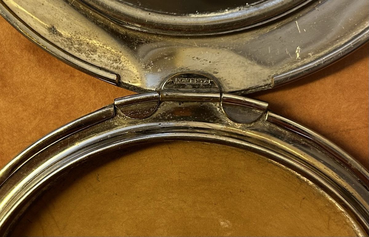 Specchi: Vintage Art Deco Rowenta Puderdose, rot, Initiale N – Usato da Bern venduto da N_Jei 3