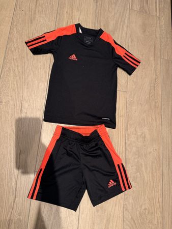 Adidas Kids Black & Orange Football Kit, Size 128