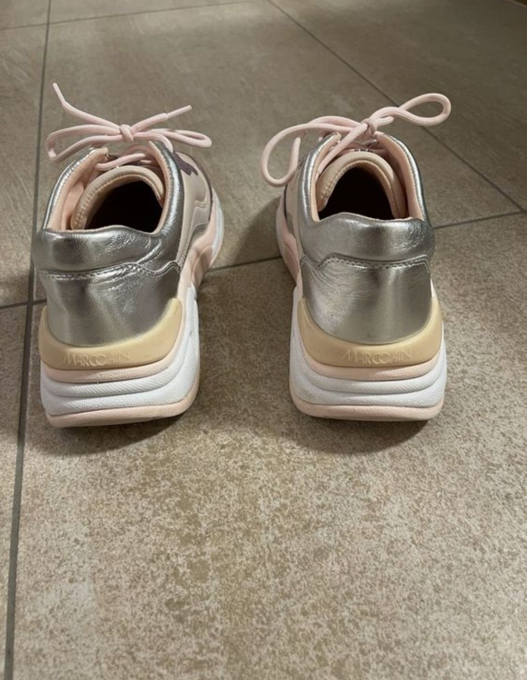 Marc Cain Scarpe da donna: Marc Cain Sneaker, Gr. 39 – Usato da Biberist venduto da Nicelotti 2