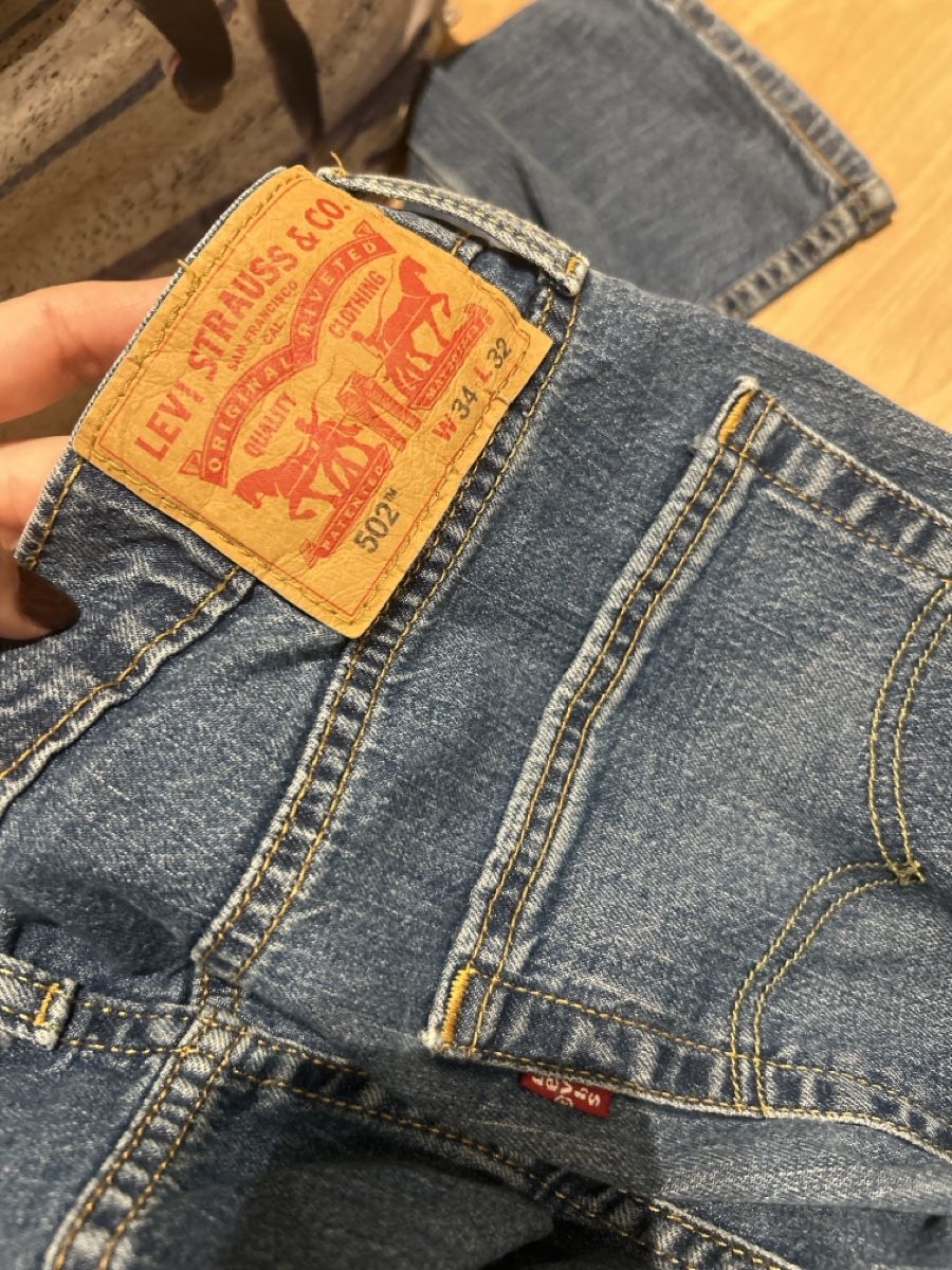 Levi's Jeans: Levis 502 – Nuovo (secondo la descrizione) da Zürich venduto da pil_9sh9 4
