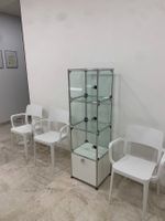 USM Glas  Praxis Vitrine Lieferung Gratis