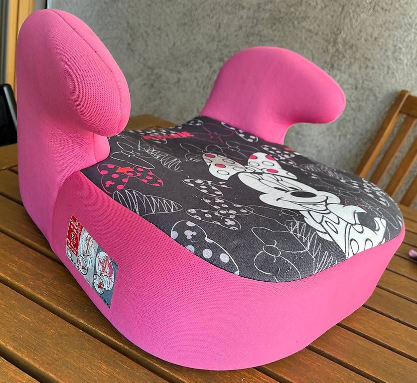 Seggiolini per auto: Kindersitzerhöhung Minnie Mouse – Usato da Bottmingen venduto da bun_97h7