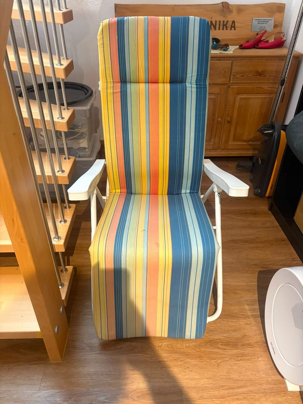Chaises longues: Liegestuhl – D'occasion à St. Urban par Kunterbunt2023