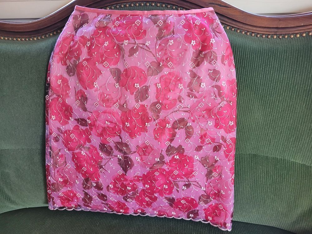 Escada Gonne: Escada Rock Gr.38 Prachtvoll – Nuovo (secondo la descrizione) da Winterthur venduto da Wohnhaus