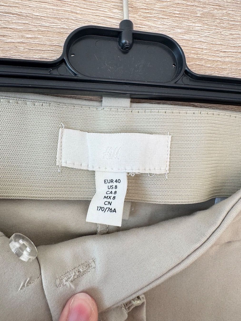 H&M Pantaloni: Pantalon classique beige – Usato da Montreux venduto da iizaa811 3
