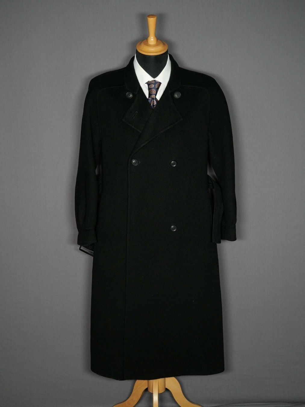 Herno Cappotti: Vintage Herno Mantel schwarz - 48/M – Usato da Stans venduto da Kleidermann_Retro