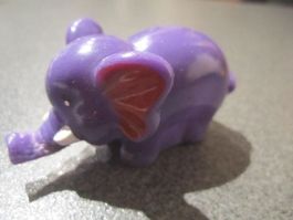 Elefant violett