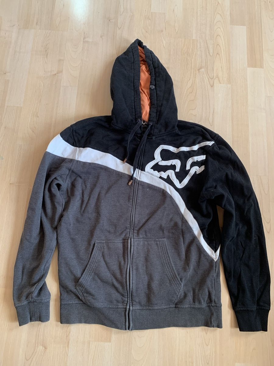 Fox Maglioni & Felpe: Fox Hoodie schwarz/grau – Usato da Thierachern venduto da pelati86